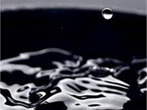 Украина увеличит добычу нефти на своей территории - Азаров 