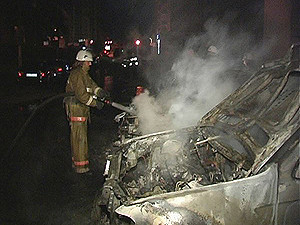 В столице снова горели машины