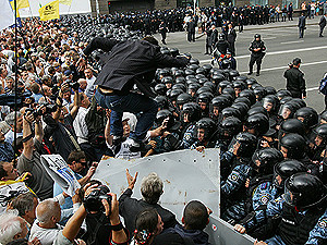 Тимошенко отметила Независимость традиционно - в СИЗО