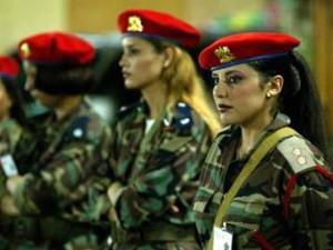 Экс-телохранительницы Каддафи утверждают, что ливийский лидер их насиловал
