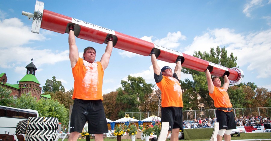 Украинские богатыри одолели американских Шварценеггеров