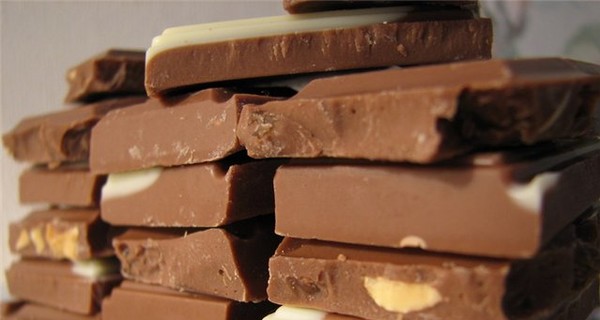 Неповторимый вкус шоколаду придают огурцы, пот и мясо