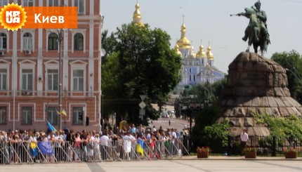 Инаугурация Петра Порошенко на Софийской площади длилась 9 минут