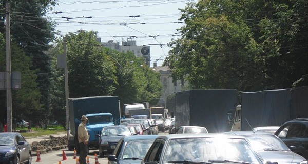 В город вернулись автомобильные пробки