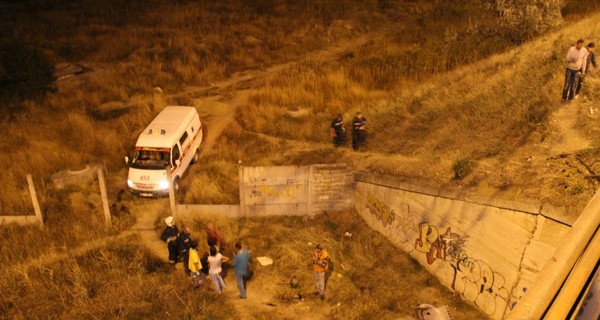 С моста в Керчи упала машина. Третий раз за полгода