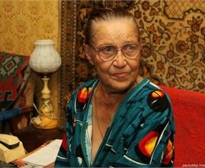 Неравнодушные горожане помогли бедной пенсионерке, квартиру которой пытались 