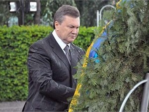 Янукович об арестованной бабушке: А какое она имела право?
