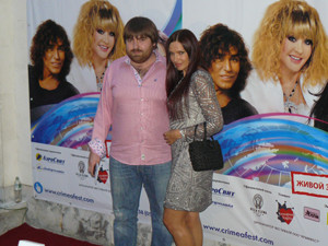 В Ялте Эвелина Бледанс с 