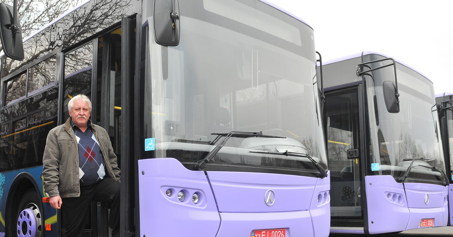 Где автобус - пассажирам знать не надо