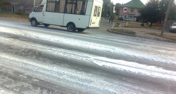 В Павлограде зашпаклевали дорогу