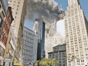 За полтора месяца до 11 сентября башни-близнецы застраховали от теракта на $3,6 миллиарда!