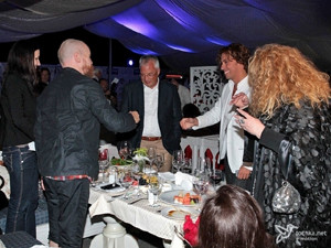 В шатре на набережной Ялты для звезд устроили афтерпати 