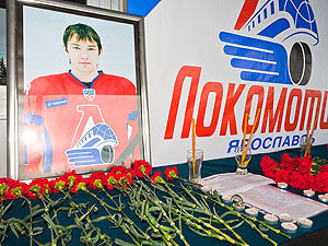 Вандалы осквернили мемориал памяти погибшего хоккеиста Марата Калимулина