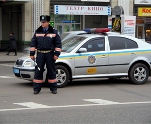 В Донецке массовое сокращение ГАИшников. С работы вышвырнут сто человек