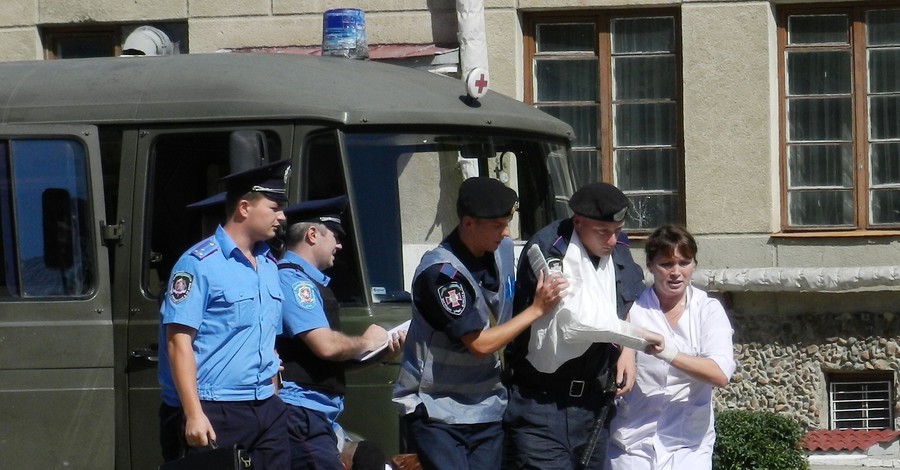 Под Бахчисараем разбился автобус с военнослужащими