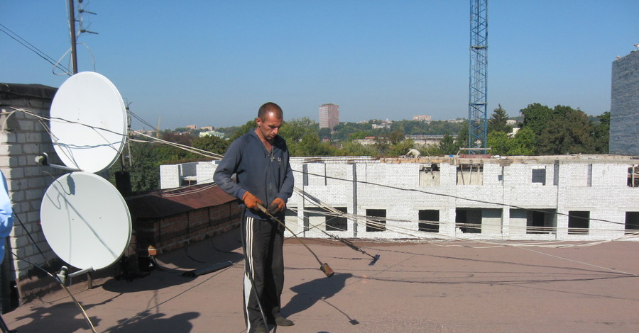 До конца года в городе починят 1500 кровель