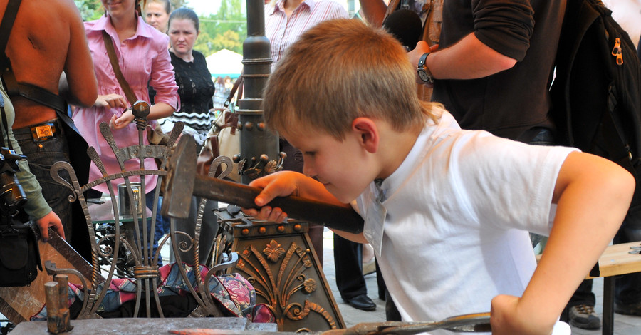 Куем, пока горячо!