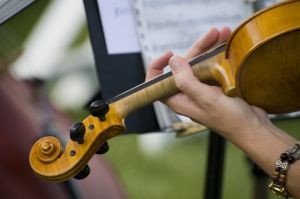 Тайваньские школьники установили мировой рекорд по одновременной игре на скрипках 