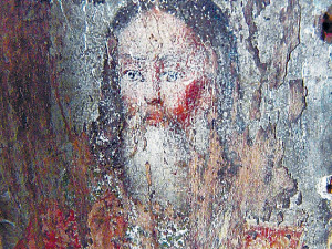 Старые деревяшки со свалки за год превратились в иконы
