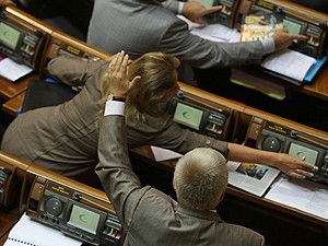 Рада отменила валютное кредитование в Украине
