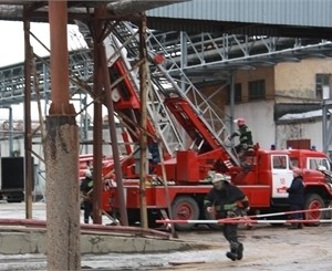 В Донецке подожгли жилую многоэтажку