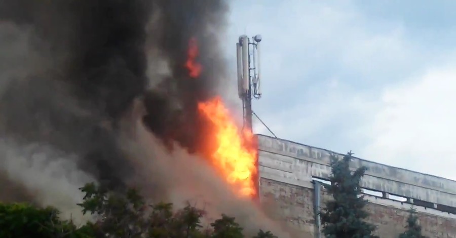 В Черкассах сгорел драмтеатр