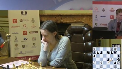 Мария Музычук играет в шахматы с Хоу Ифань: онлайн