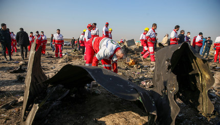 Видео с места катастрофы украинского самолета под Тегераном