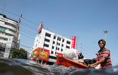 Фотогалерея: Бангкок под водой, миллионы судеб затронуты наводнением