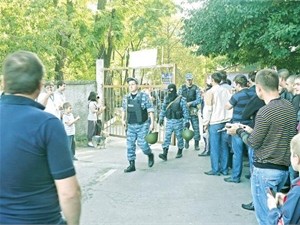 Сожительница российского киллера ждет приговора в СИЗО Крыма