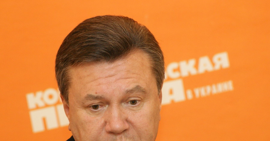 Перед Брюсселем Янукович собрался в Польшу посоветоваться 