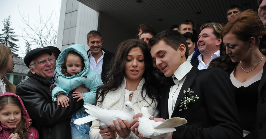 11.11.11 в Донецке женился крестник Людмилы Янукович