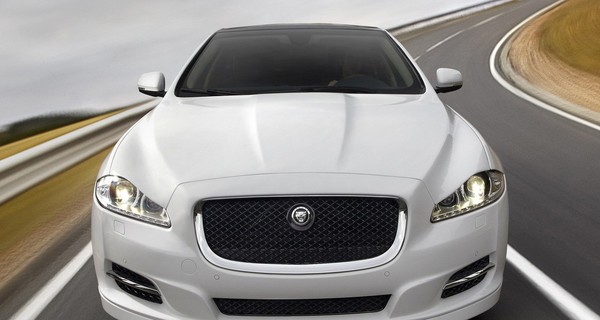 Эксклюзивные обновления Jaguar XJ продемонстрировали в Дубаях