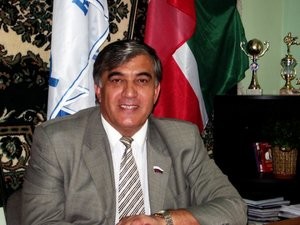 В Москве убит известный чеченский поэт Ахтаханов