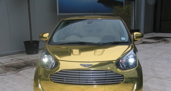 Aston Martin Cygnet - городской суперкар из чистого золота
