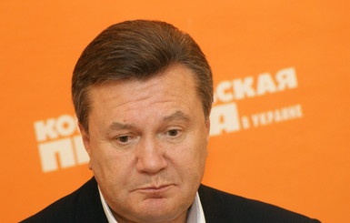 Янукович пообещал Коморовскому, что Тимошенко в СИЗО будет, как в Европе