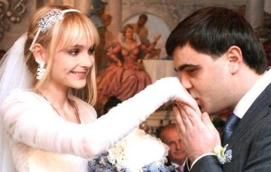 Модель Снежана Онопко  тайно отгуляла свадьбу с донецким бизнесменом