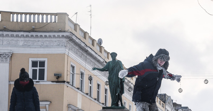 Потемкинская лестница превратилась в горнолыжную трассу