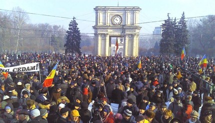 Массовые протесты в Молдове после избрания нового правительства