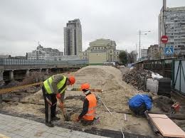 В Киеве оползень заживо 