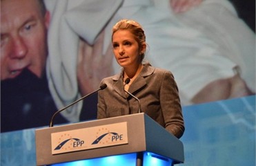 Евгения Карр рассказала, почему стала блондинкой