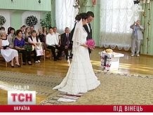 Украину ждет бум рождаемости внебрачных детей?