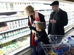 Потребительская корзина украинца составила 470 гривен в месяц