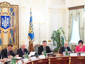 Янукович поставил реформаторам 