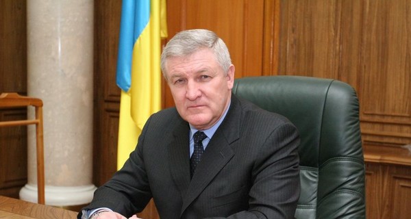 Глава Минобороны заявил об очередном сокращении армии