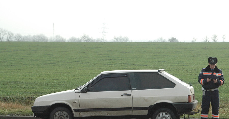 За один вечер в Донецке угнали элитные 