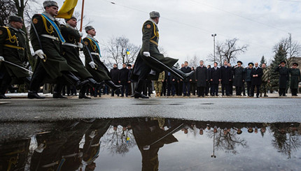 Украина чтит память украинских военных, погибших в Афганистане