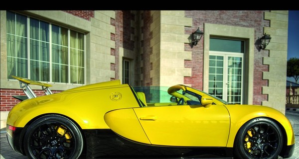Bugatti везет в Катар умопомрачительный желтый Veyron