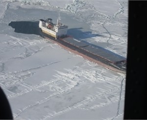 У берегов Крыма в лед вмерзли 120 кораблей