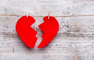 Как пережить День Влюбленных без сердечного приступа 
